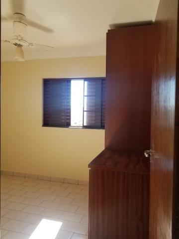 Alugar Apartamento / Padrão em Ribeirão Preto R$ 1.500,00 - Foto 24