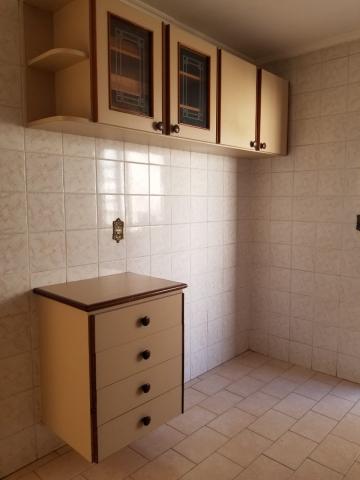 Alugar Apartamento / Padrão em Ribeirão Preto R$ 1.500,00 - Foto 31