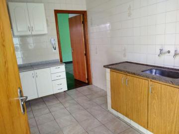 Alugar Casa / Padrão em Ribeirão Preto R$ 1.900,00 - Foto 6