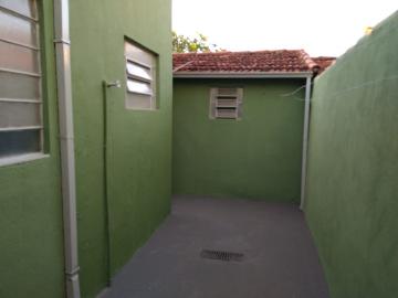 Alugar Casa / Padrão em Ribeirão Preto R$ 800,00 - Foto 14