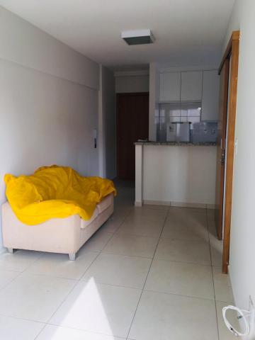 Alugar Apartamento / Padrão em Ribeirão Preto R$ 1.200,00 - Foto 2