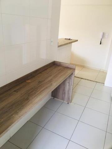 Alugar Apartamento / Padrão em Ribeirão Preto R$ 1.200,00 - Foto 10