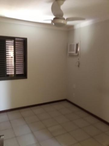 Alugar Apartamento / Padrão em Ribeirão Preto R$ 1.800,00 - Foto 16