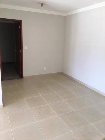 Alugar Apartamentos / Padrão em Ribeirão Preto R$ 1.800,00 - Foto 11