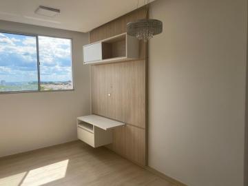 Alugar Apartamento / Padrão em Ribeirão Preto R$ 1.100,00 - Foto 3