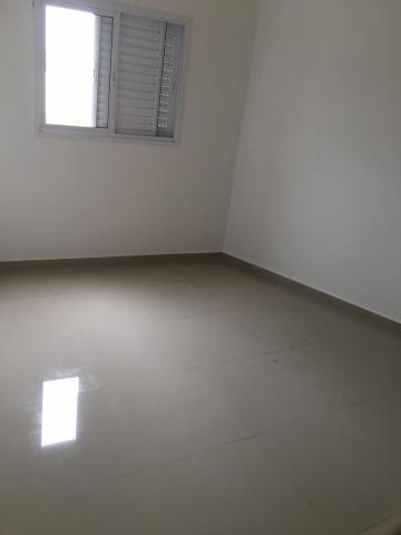 Alugar Apartamento / Padrão em Ribeirão Preto R$ 2.000,00 - Foto 2