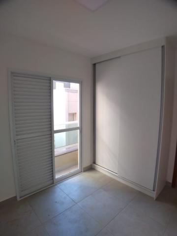 Alugar Apartamento / Padrão em Ribeirão Preto R$ 1.000,00 - Foto 14