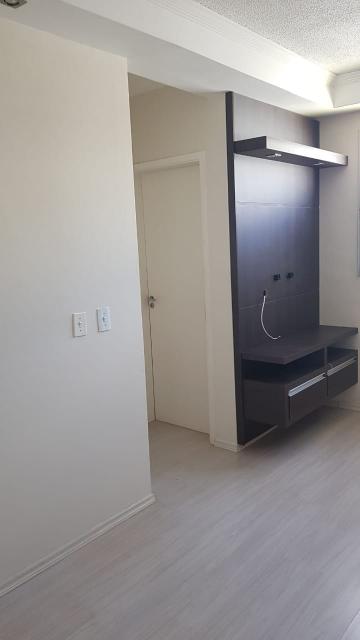 Alugar Apartamento / Padrão em Ribeirão Preto R$ 680,00 - Foto 1