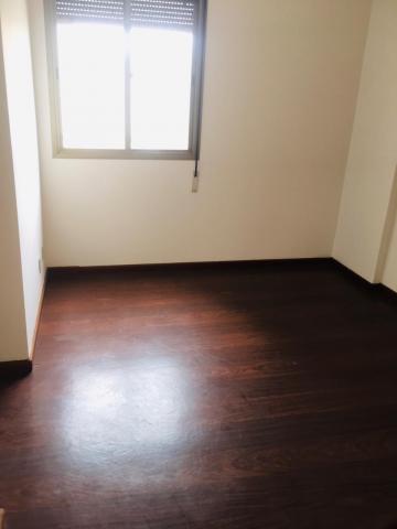 Alugar Apartamento / Padrão em Ribeirão Preto R$ 1.300,00 - Foto 11