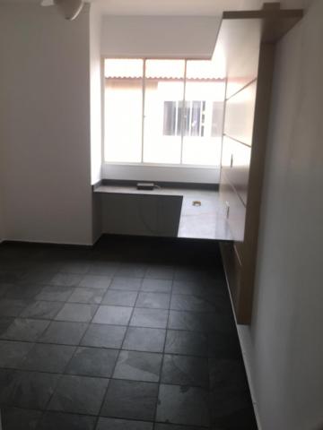 Alugar Apartamentos / Padrão em Ribeirão Preto R$ 920,00 - Foto 7