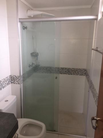 Alugar Apartamento / Padrão em Ribeirão Preto R$ 920,00 - Foto 9