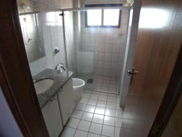 Alugar Apartamento / Padrão em Ribeirão Preto R$ 1.100,00 - Foto 6