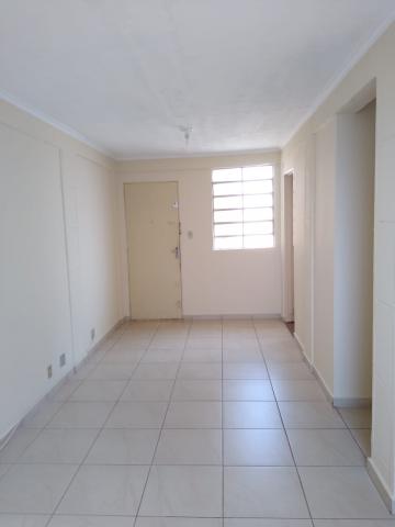 Alugar Apartamento / Padrão em Ribeirão Preto R$ 750,00 - Foto 2