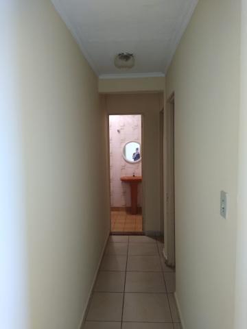 Alugar Apartamento / Padrão em Ribeirão Preto R$ 750,00 - Foto 11