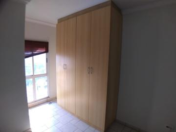 Comprar Apartamento / Kitnet em Ribeirão Preto - Foto 3