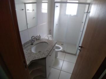 Alugar Apartamento / Padrão em Ribeirão Preto R$ 1.200,00 - Foto 10