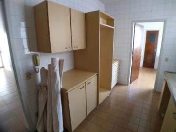 Alugar Apartamento / Padrão em Ribeirão Preto R$ 1.100,00 - Foto 9