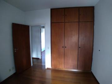 Alugar Apartamento / Padrão em Ribeirão Preto R$ 1.100,00 - Foto 14