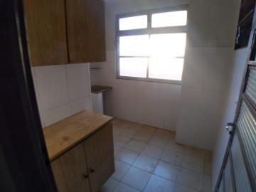 Alugar Apartamento / Padrão em Ribeirão Preto R$ 1.100,00 - Foto 15