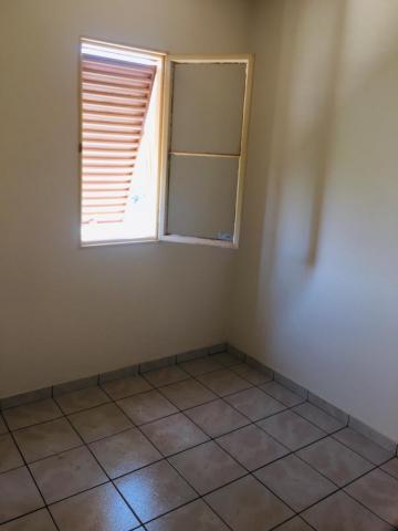 Alugar Apartamento / Padrão em Ribeirão Preto R$ 800,00 - Foto 7