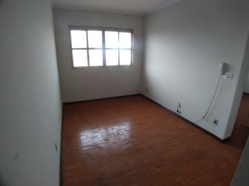 Alugar Apartamentos / Padrão em Ribeirão Preto R$ 550,00 - Foto 1