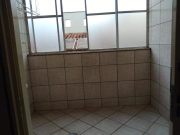 Alugar Apartamentos / Padrão em Ribeirão Preto R$ 750,00 - Foto 12