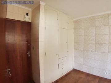 Alugar Apartamentos / Padrão em Ribeirão Preto R$ 1.200,00 - Foto 3