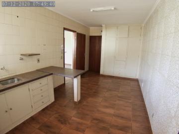 Alugar Apartamentos / Padrão em Ribeirão Preto R$ 1.200,00 - Foto 5