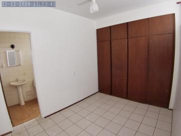 Alugar Apartamento / Padrão em Ribeirão Preto R$ 700,00 - Foto 3