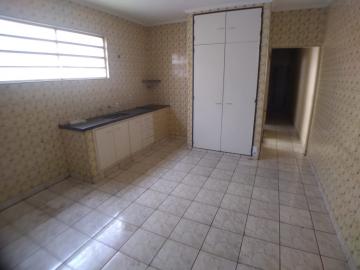Alugar Casa / Padrão em Ribeirão Preto R$ 900,00 - Foto 10