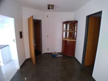 Alugar Apartamento / Padrão em Ribeirão Preto R$ 750,00 - Foto 3