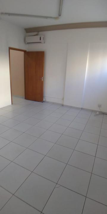 Alugar Comercial condomínio / Sala comercial em Ribeirão Preto R$ 1.200,00 - Foto 2