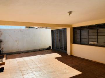 Alugar Casa / Padrão em Ribeirão Preto R$ 2.000,00 - Foto 3