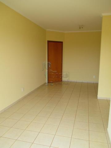 Apartamento / Padrão em Ribeirão Preto Alugar por R$1.100,00