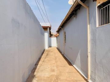 Comprar Casa / Padrão em Ribeirão Preto - Foto 2