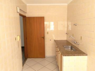 Alugar Apartamentos / Padrão em Ribeirão Preto R$ 1.200,00 - Foto 3