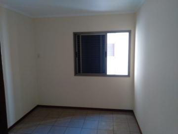 Alugar Apartamento / Padrão em Ribeirão Preto R$ 1.300,00 - Foto 12