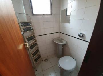 Alugar Apartamento / Padrão em Ribeirão Preto R$ 2.500,00 - Foto 11