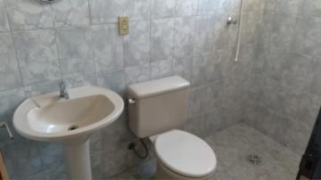 Alugar Apartamento / Kitnet em Ribeirão Preto R$ 750,00 - Foto 5