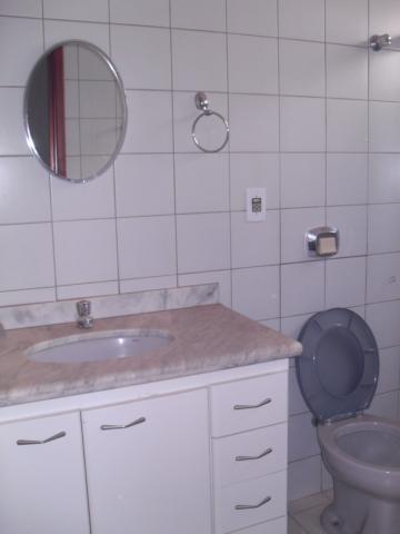 Alugar Apartamento / Padrão em Ribeirão Preto R$ 870,00 - Foto 6