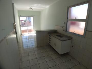 Alugar Apartamento / Padrão em Ribeirão Preto R$ 730,00 - Foto 2