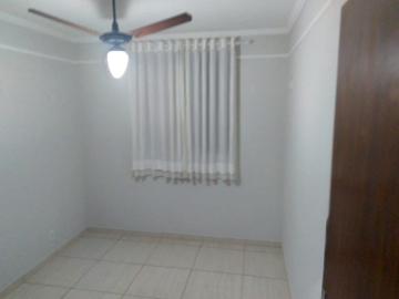 Alugar Apartamento / Padrão em Ribeirão Preto R$ 800,00 - Foto 11