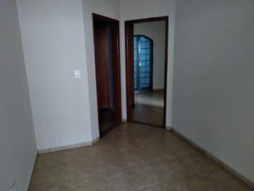 Alugar Casa / Padrão em Jardinopolis R$ 1.700,00 - Foto 7