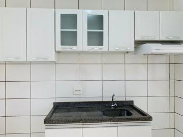 Alugar Apartamento / Padrão em Ribeirão Preto R$ 1.400,00 - Foto 6