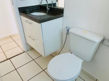 Alugar Apartamento / Padrão em Ribeirão Preto R$ 1.400,00 - Foto 14