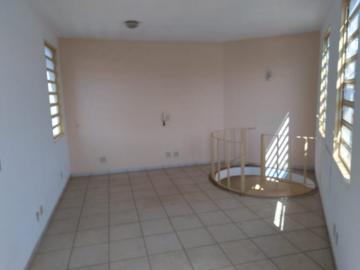 Alugar Casas / Padrão em Ribeirão Preto R$ 1.320,00 - Foto 9