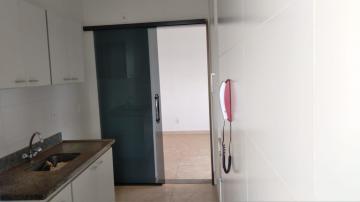 Alugar Apartamento / Padrão em Ribeirão Preto R$ 1.650,00 - Foto 4