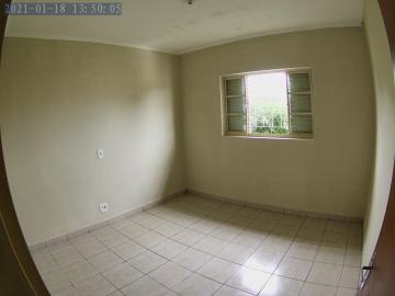 Alugar Casa / Padrão em Ribeirão Preto R$ 512,00 - Foto 10