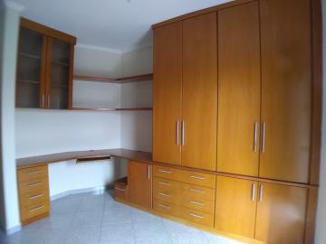 Alugar Apartamento / Padrão em Ribeirão Preto R$ 2.000,00 - Foto 12