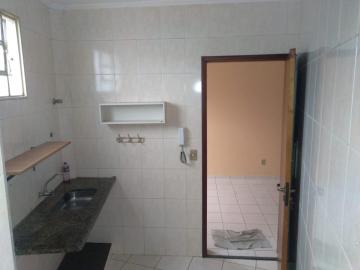 Comprar Apartamento / Kitnet em Ribeirão Preto - Foto 4